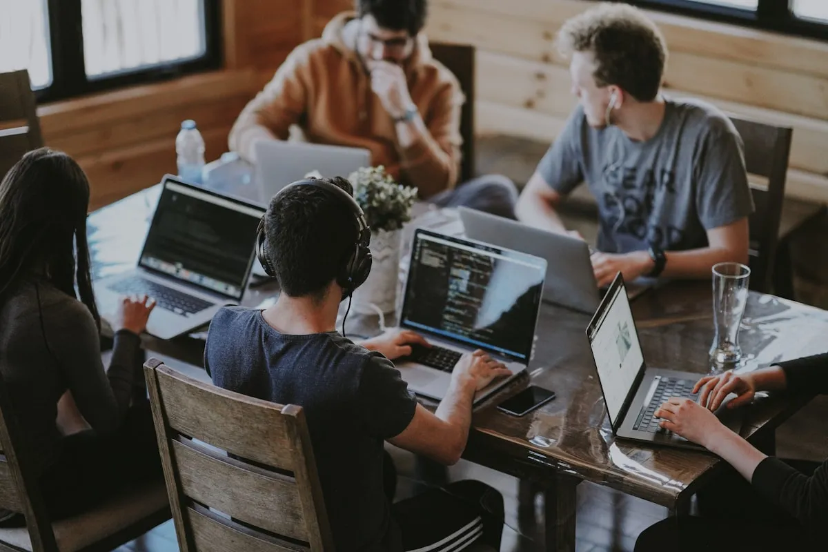 Growing team collaborating on customer support strategy